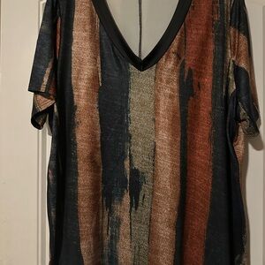 Striped V-Neck Short Sleeve Top